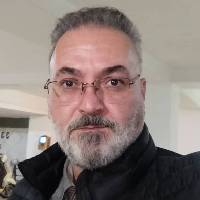 افشین ستایشی